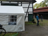 Abbau nach dem Oktoberfest am So., 18.10.2015 2